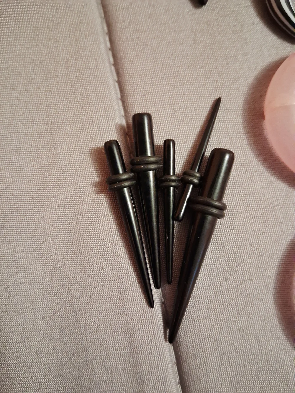 Black Tapered Spike Earrings — Women Jewelry Earrings